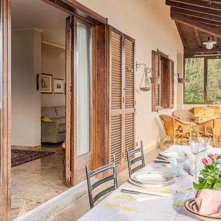 Casa Luli By Interhome غْرافيدونا